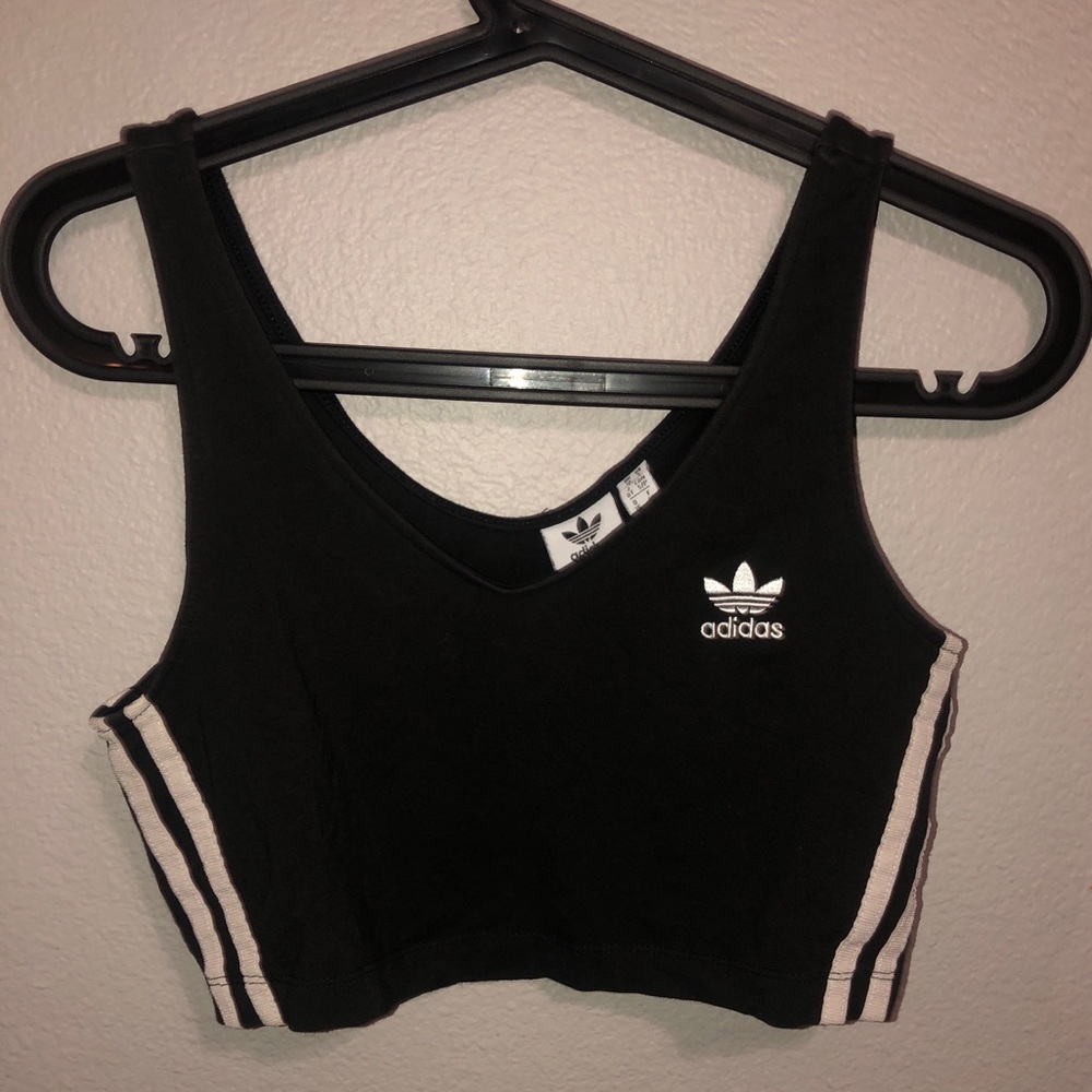 Cropped black and white three stripped adidas top